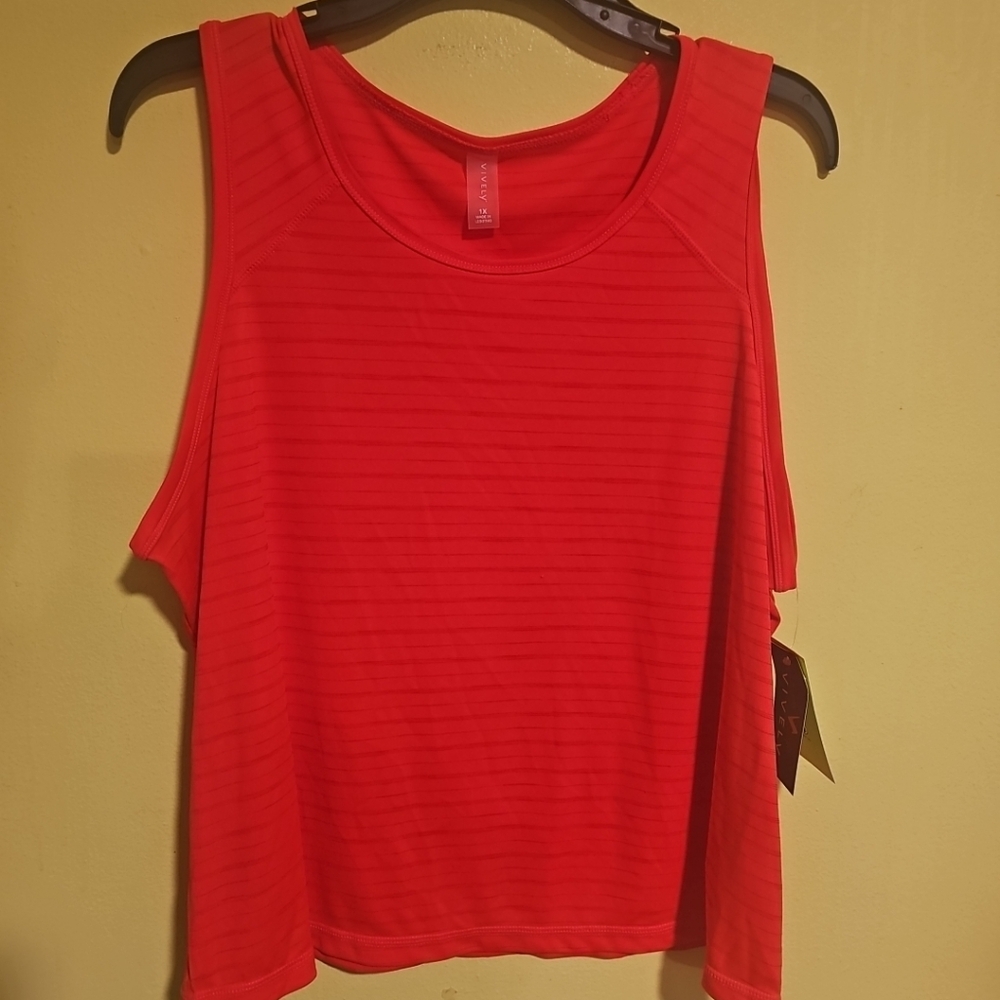 NWT Vively Women's Size 1X Activewear Hot Pink Tank Top Athletic Active